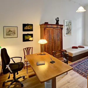 Dunckerstr. Privatunterkunft